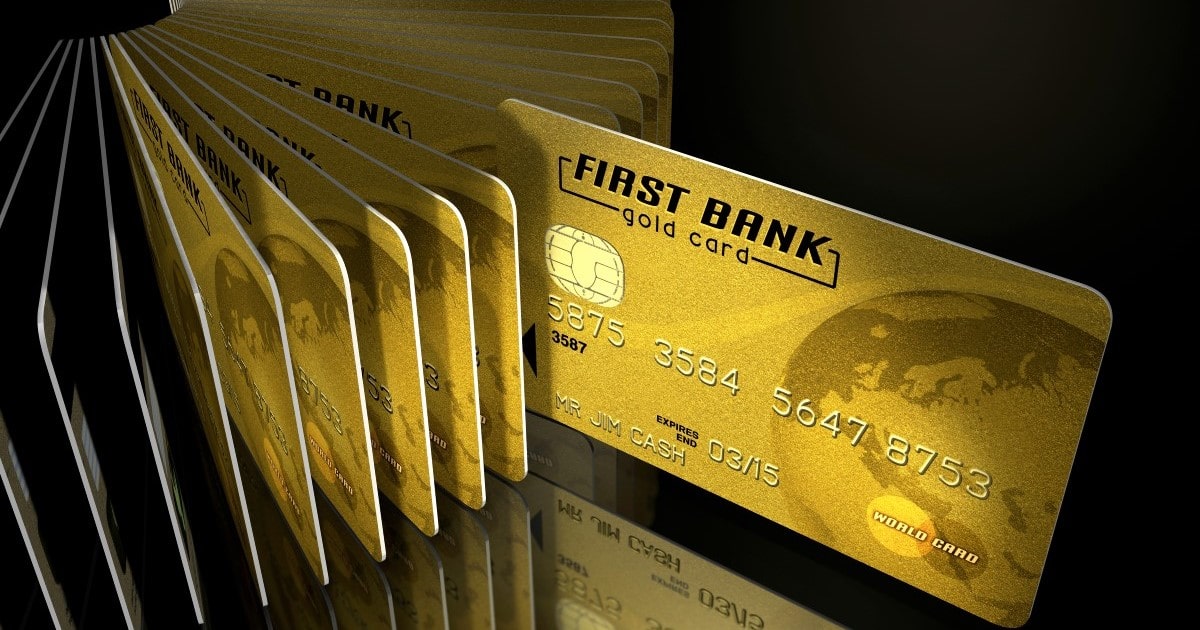 ゴールドカードは複数枚保有できる？複数枚保有するメリットや注意点を解説
