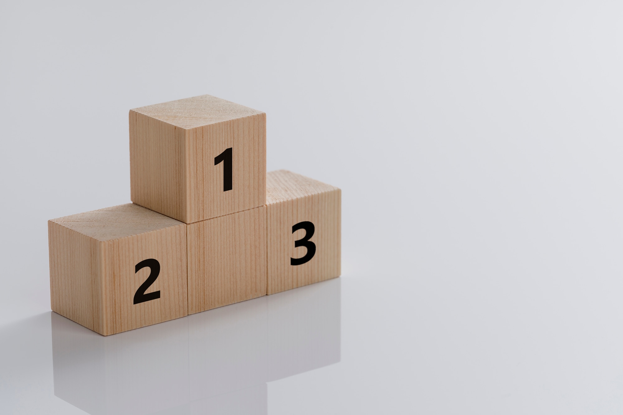 積み木でできた表彰台